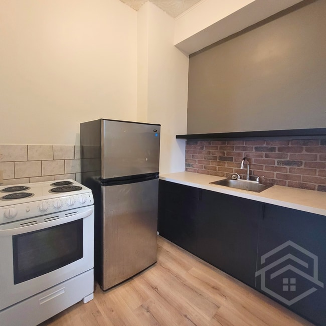 Photo - 1-Bedroom Apartment in Simcoe!! Unit 1