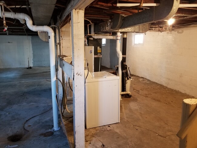 Photo - 343 N 35th St