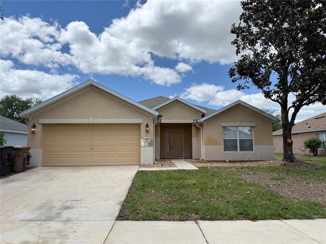 Building Photo - 4304 SW 54th Ct