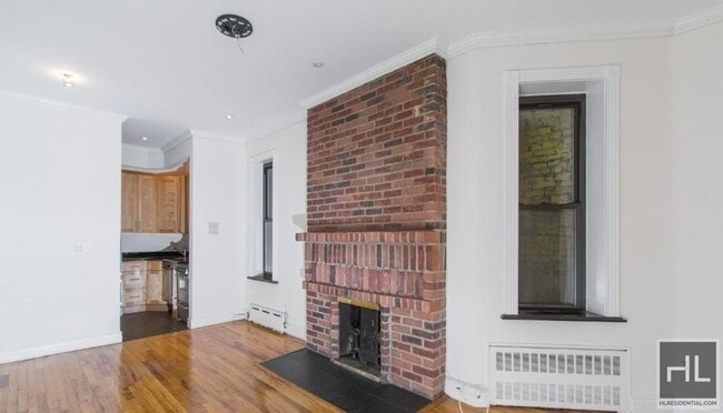 Photo - East 25th Street Unidad 2C