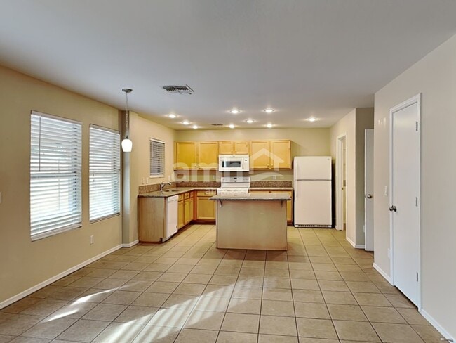 Photo - 3131 W Alta Vista Rd