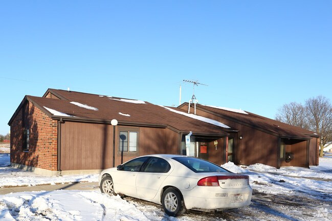 Watertown Square Apartments For Rent In Watertown Wi Forrent Com