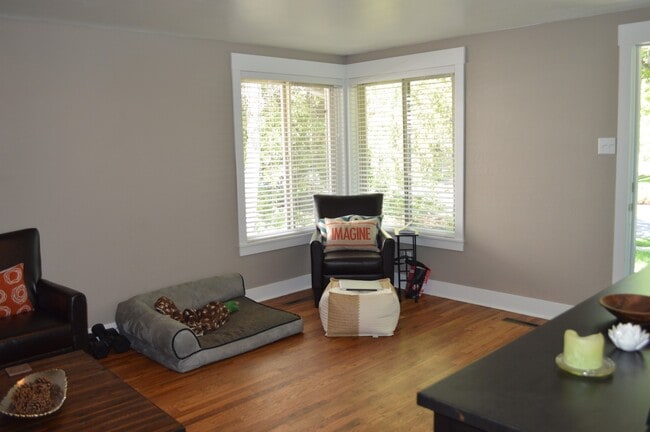 Photo - Remodeled 2 bed, 1 Bath in the heart of Fort Collins!