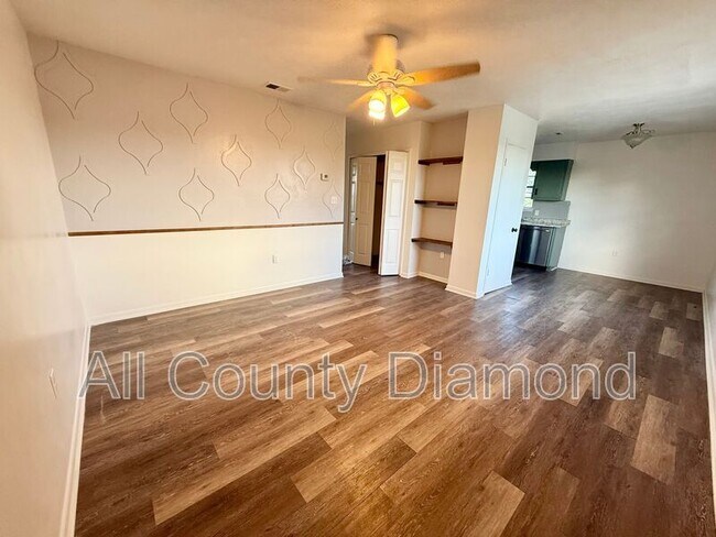 Photo - 506 N 11th St Unidad A4