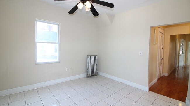 Photo - 46 Franklin St Unit 2