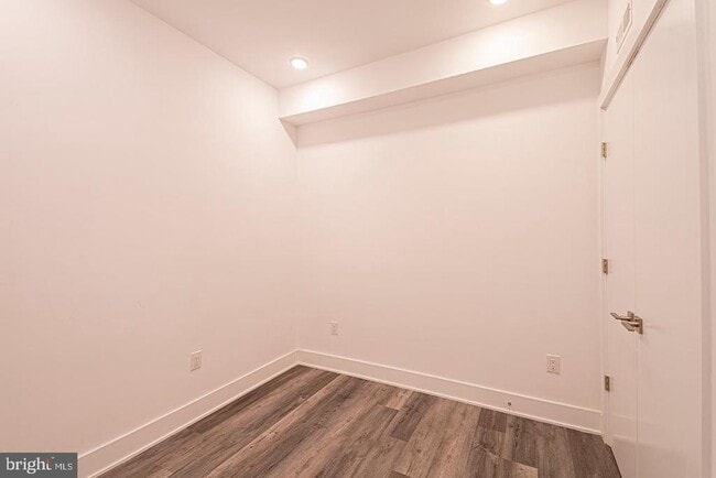 Photo - 1245 Ridge Ave Unit 407