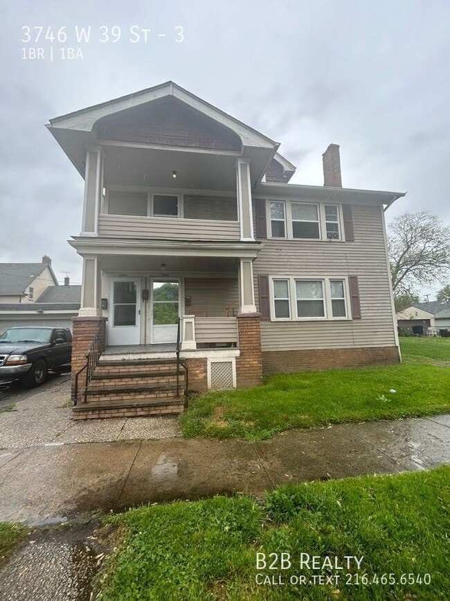 Building Photo - 3746 W 39th St Unit 3