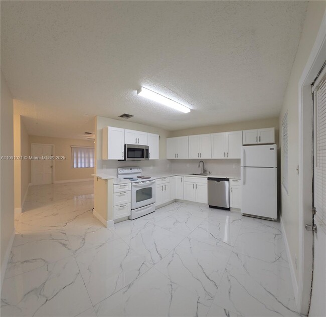 Photo - 2526 Taylor St Unidad 3