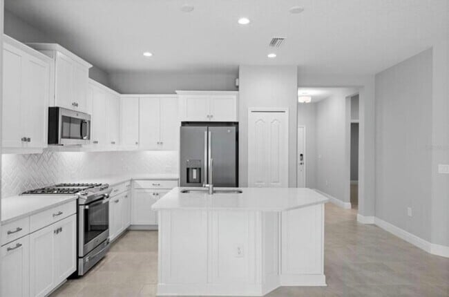 Photo - 4338 Tamarind Pl