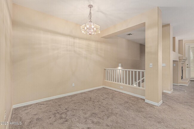 Photo - 15221 N Clubgate Dr Apartamento Unidad 2005