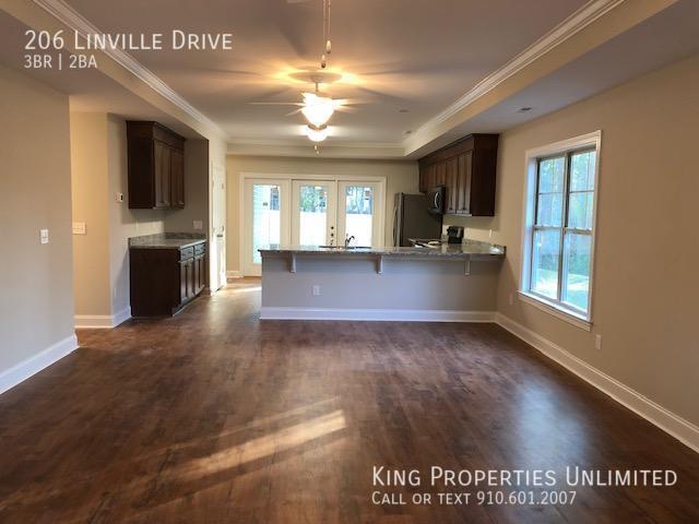 Photo - 206 Linville Dr