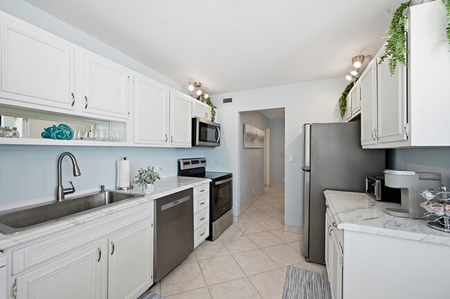 Photo - 5200 N Ocean Blvd Unit 203b