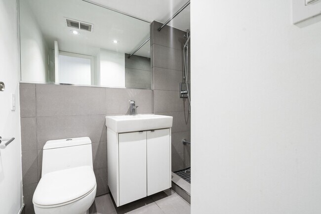 Photo - 800 Richmond St W Unit 1110