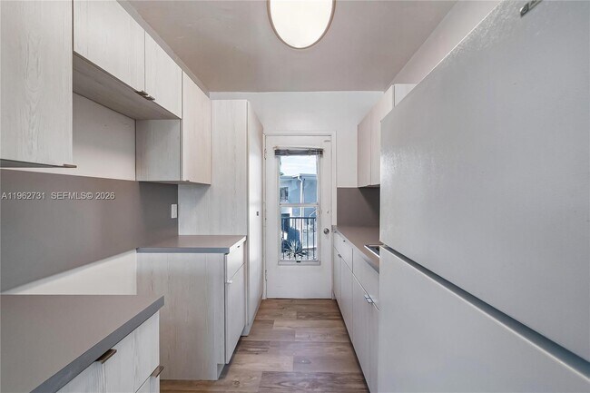 Photo - 7271 Gary Ave Unidad 26