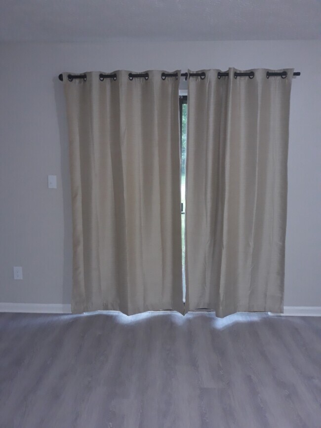 Photo - Lincoln Village Apartments