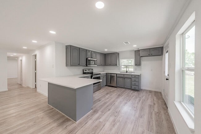 Photo - 238 Briar Oaks Dr