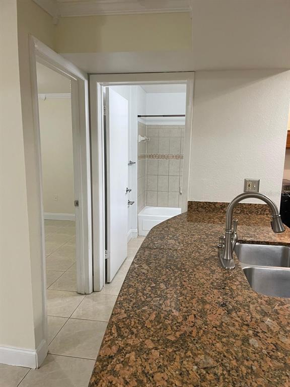 Photo - 3020 Parkway Blvd Unidad 103