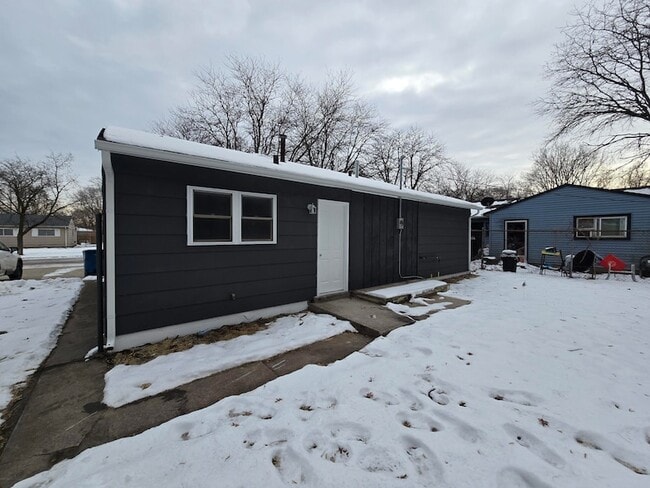 Photo - 1044 Hobart St