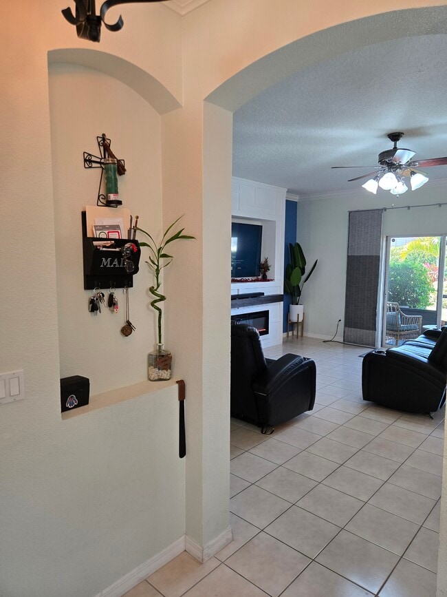 Photo - 3572 Valleyview Dr