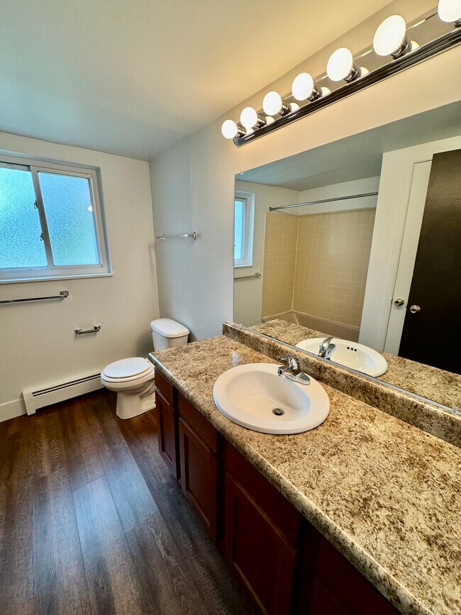 Photo - 1100 W Michigan Ave