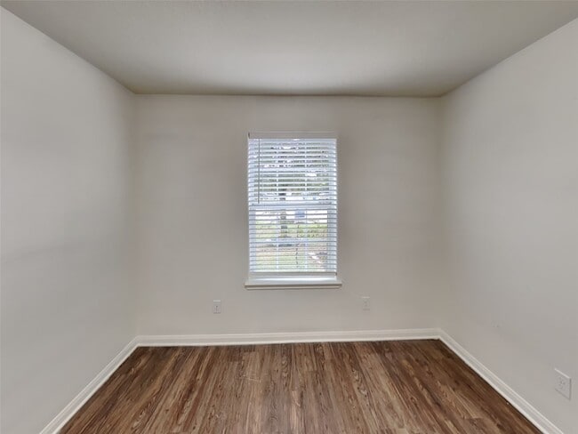 Photo - 10200 Red Fern Ct