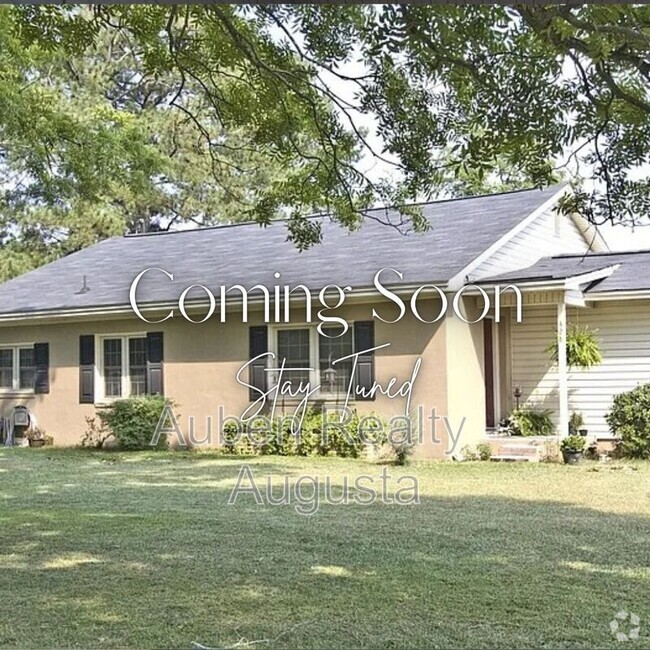 Building Photo - 328 Seminole Dr Rental
