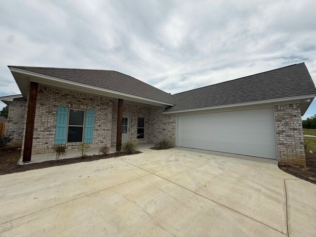 Photo - 110 Madisonville Dr