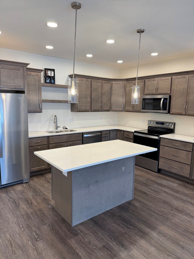 Photo - 4025 Cedar Heights Dr Unit 8