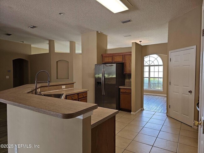 Photo - 1971 Belhaven Dr House