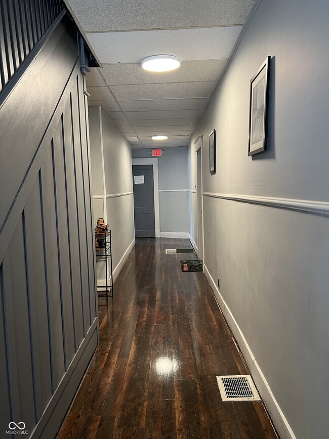 Photo - 129 W Hendricks St Unit 6