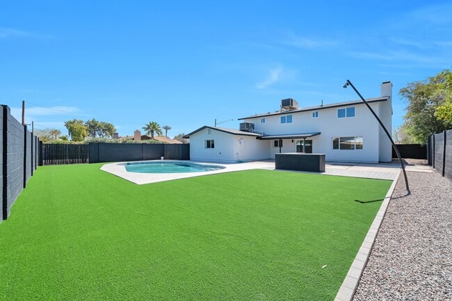 Photo - Huge 2 Story Home in Prime ASU neighborhood