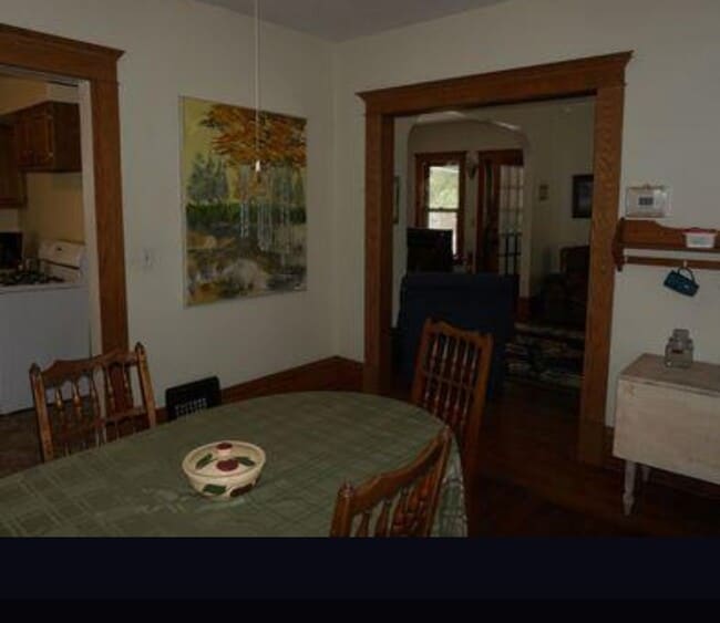 Photo - 412 W Vine St