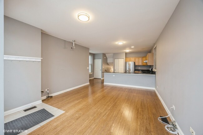 Photo - 3502 W Diversey Ave Condo Unit 2