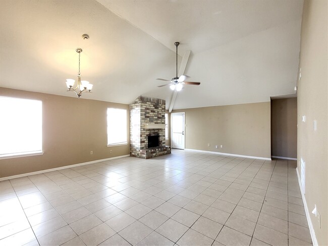 Photo - 16026 Barbarossa Dr