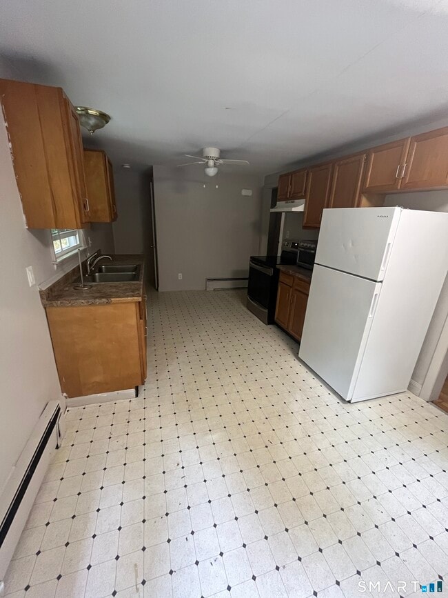 Photo - 332 Richmond Rd