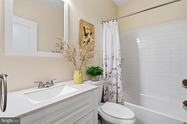 Photo - 4285 S Capitol St SW