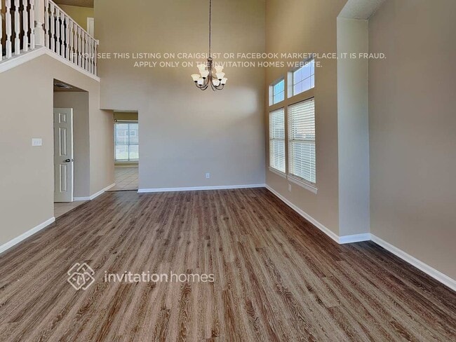 Photo - 2529 Windchase Dr