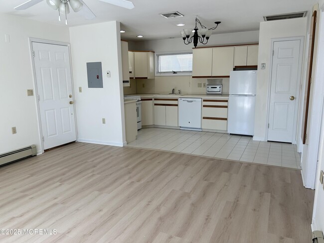 Photo - 1002 Main St Apartamento Unidad Rear