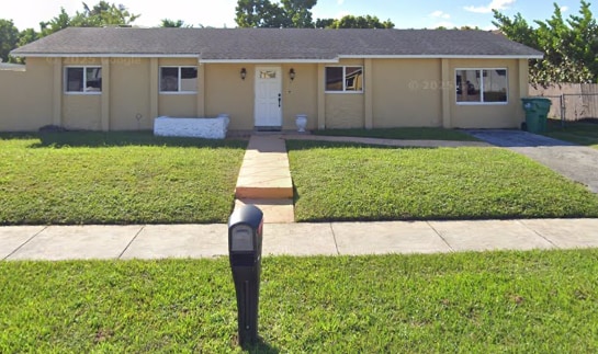 Photo - 16624 SW 99th Ct