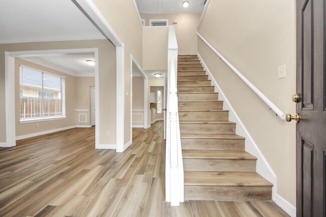 Photo - 1702 Park Ridge Dr