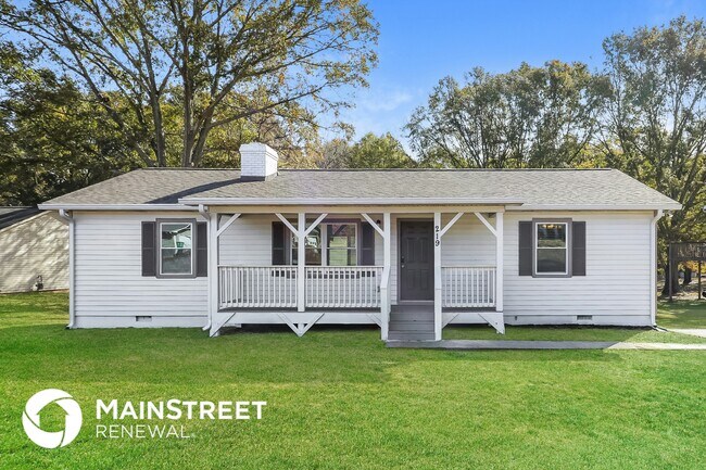 Photo - 219 Deerfield Dr