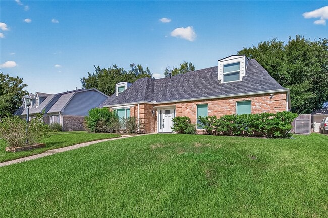 Photo - 919 Longview Dr