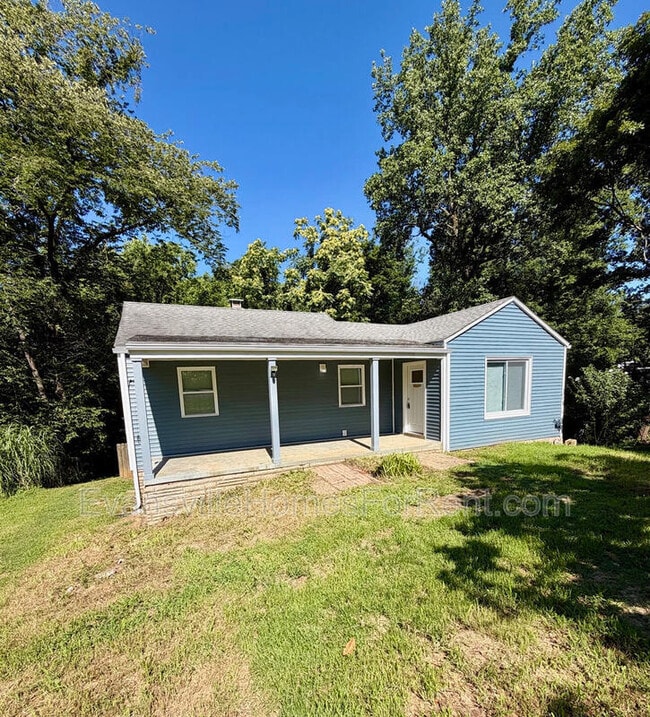 Photo - 1705 Frey Rd