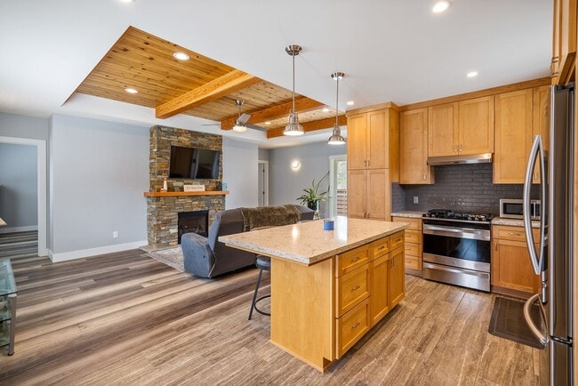 Photo - 1481 Hollister Ln Unit C