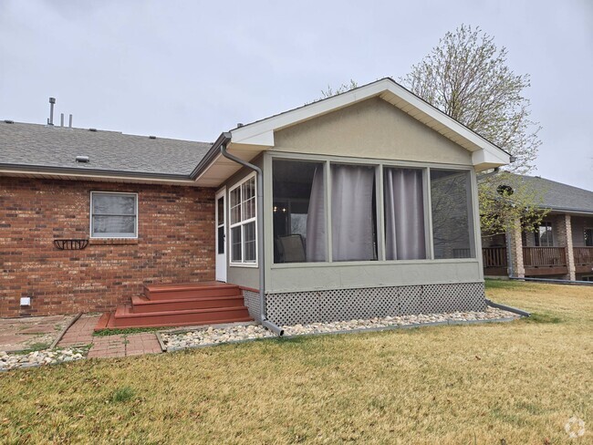 Building Photo - 5601 W 18th St Rental