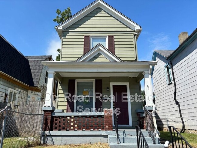 Building Photo - 67 S McGee St