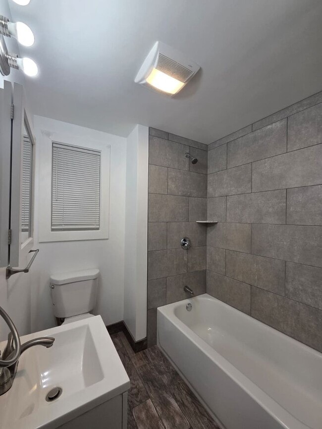 Photo - Carmel Investment LLC Unit 28-1