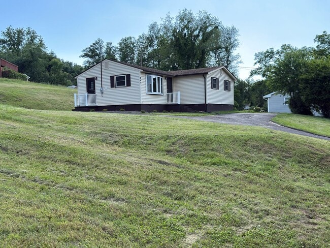 Photo - Christiansburg, 3 BR / 1 BA, Available for rent