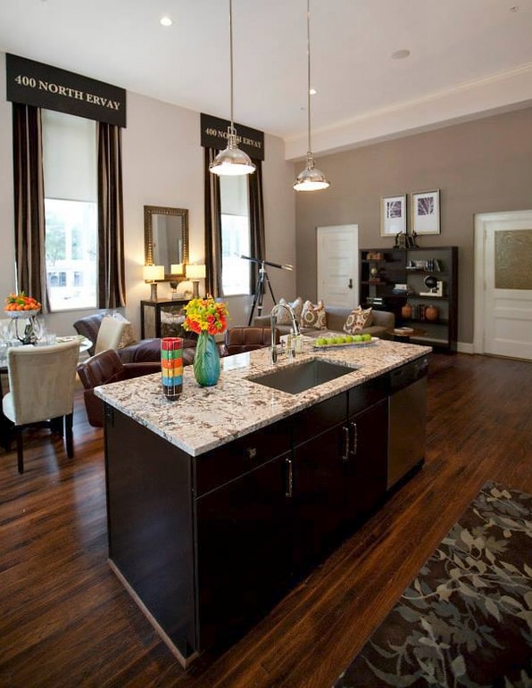 Building Photo - 412 N Ervay St Unit ID1180.5