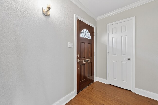 Photo - 6351 Briar Rose Dr Unit 149